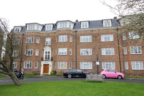 2 bedroom apartment to rent, The Avenue, Worcester Park KT4