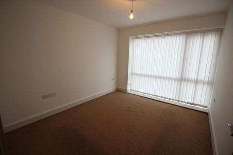 3 bedroom flat to rent, Liverpool, Liverpool L19