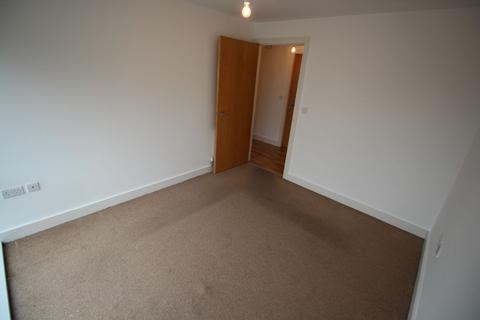 3 bedroom flat to rent, Liverpool, Liverpool L19