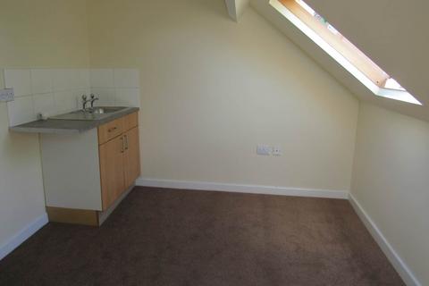 1 bedroom in a house share to rent, Summerhill Road, St George, Bristol