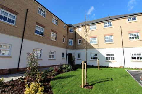 2 bedroom flat to rent, Baytree Court, Prestwich, M25