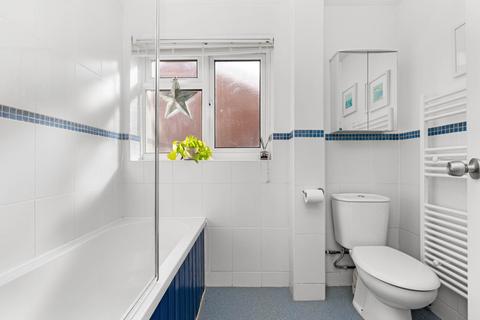 46 Audley Way, Ascot, SL5 8EF