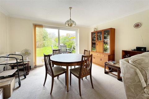 2 Ashdown Close, Angmering, Littlehampton, BN16 4DZ