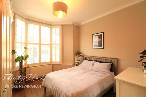 2 bedroom flat to rent, Evering Road, Stoke Newington, N16
