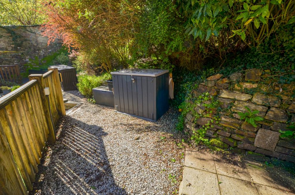 Flat 11 Old Manor House Bodmin 01208 74182-15
