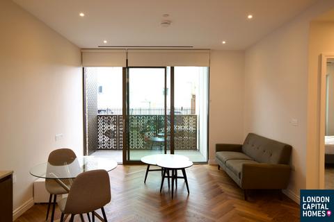 1 bedroom apartment to rent, Hampton House 2 Michael Road LONDON SW6