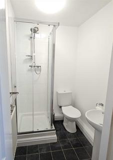 1 bedroom apartment to rent, Halifax Road, Liversedge