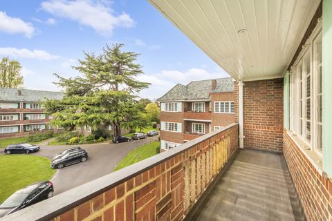 11 Roehampton Close, London, SW15 5LU