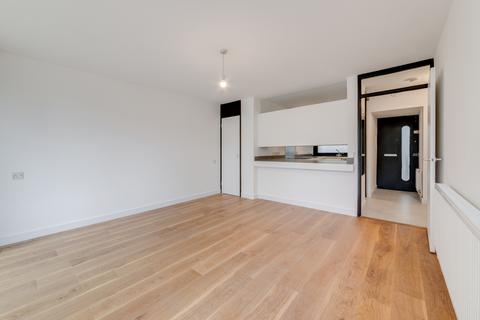 1 bedroom flat for sale, Broadfield Lane, London