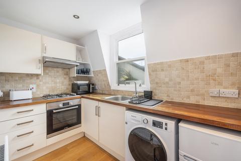2 bedroom house to rent, Westbourne Park Road, London