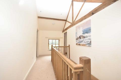 4 bedroom detached house to rent, Temple Court, Bosbury, Ledbury, Herefordshire, HR8