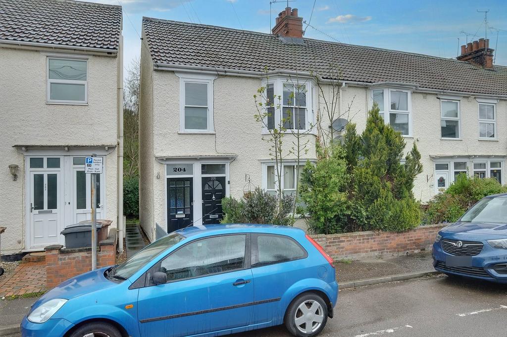 Upper Bridge Road, Chelmsford CM2 2 bed for sale £265,000