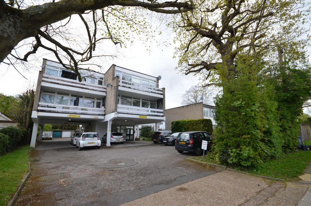 Belmont Lane, Stanmore, HA7 2PS 1 bed flat £1,500 pcm (£346 pw)