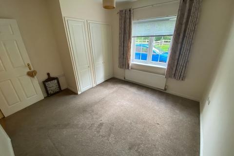 2 bedroom flat to rent, Maybold Crescent, Haydon End, Swindon, SN25