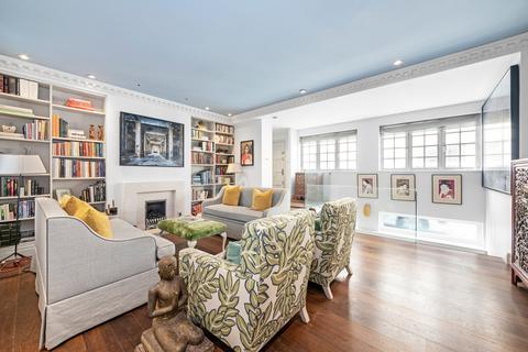 3 bedroom mews for sale, Queen's Gate Mews, South Kensington, London, SW7