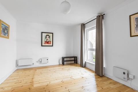 2 bedroom flat for sale, 10/2 Hillcoat Loan, Edinburgh, EH15 1UA