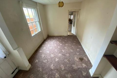 26 Cresswell Road, London, SE25 4LR
