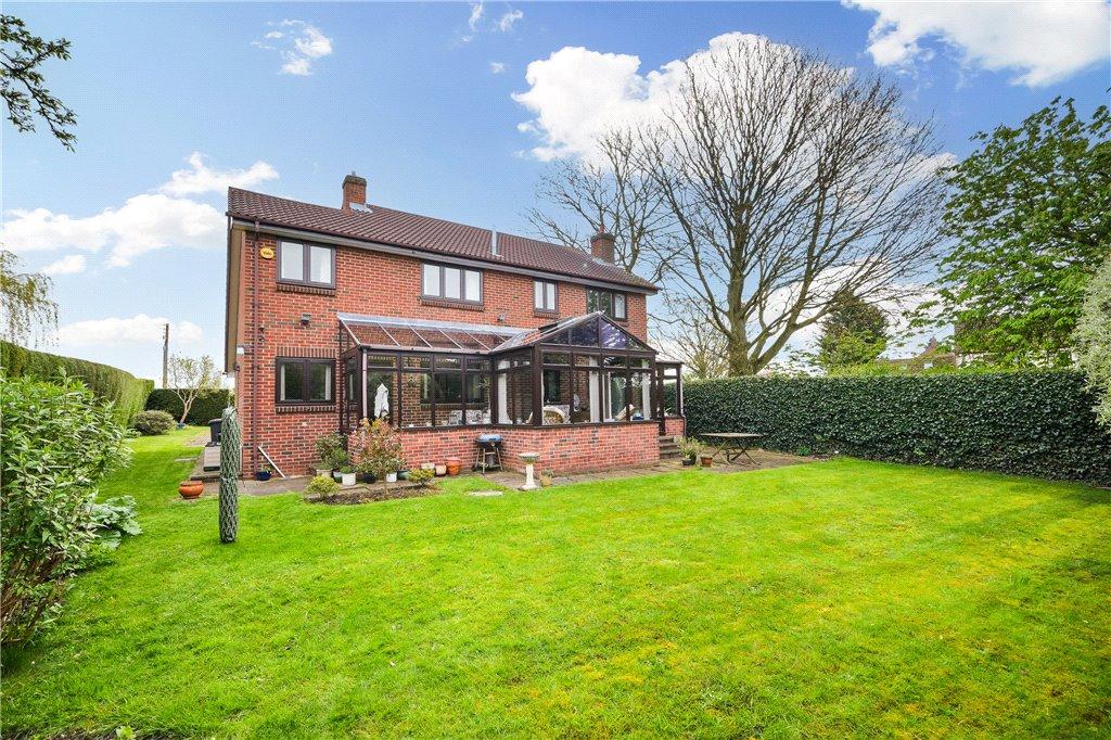 Lumby Hill, Monk Fryston, Leeds 4 bed detached house for sale £550,000
