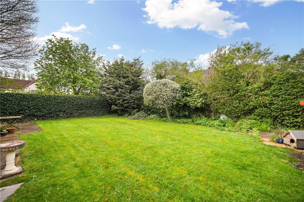 Lawned Garden