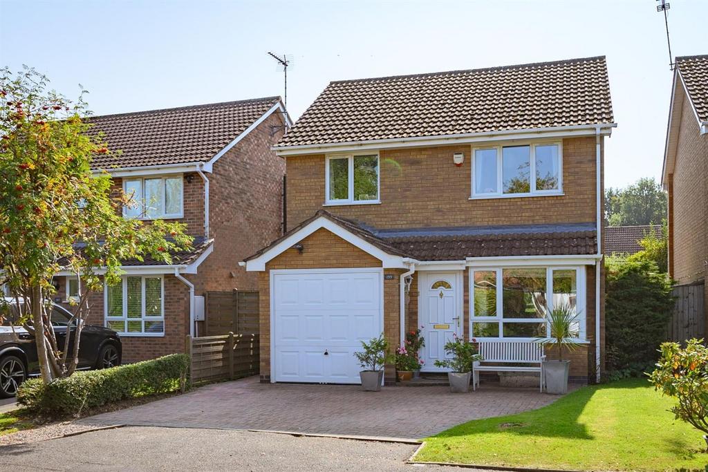 Mill Lane, Dorridge, B93 3 bed detached house £565,000