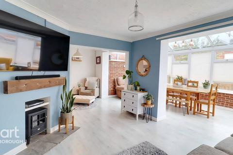 12 Beech Road, Glinton, Peterborough, PE6 7LA