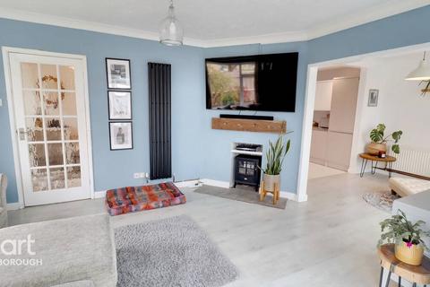 12 Beech Road, Glinton, Peterborough, PE6 7LA