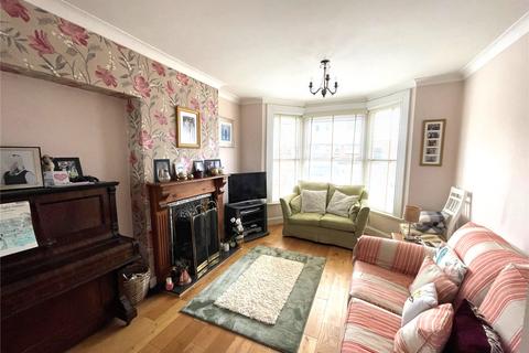 39 Church Road, Rayleigh, SS6 8PL