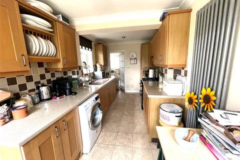 39 Church Road, Rayleigh, SS6 8PL
