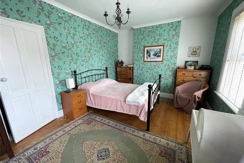39 Church Road, Rayleigh, SS6 8PL