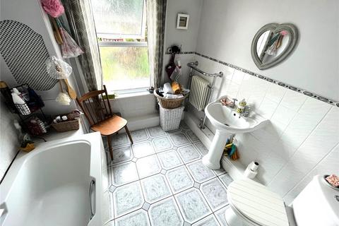 39 Church Road, Rayleigh, SS6 8PL