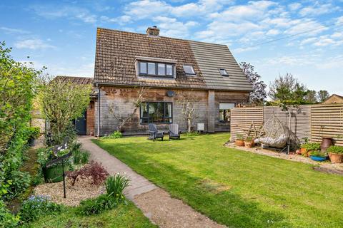 4 bedroom detached house for sale, Whelford, Fairford, Gloucestershire, GL7