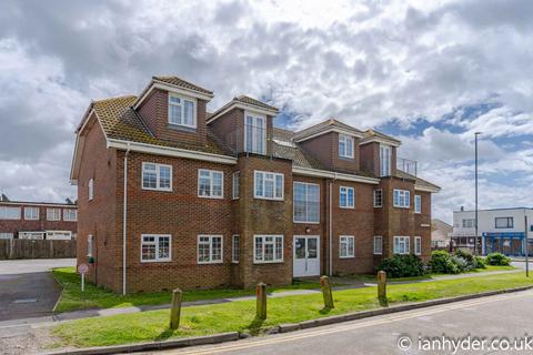 2 bedroom flat for sale, Central House, Central Avenue, Telscombe Cliffs BN10