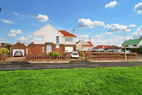 3 bedroom detached house for sale, HUTCHWNS CLOSE, PORTHCAWL, CF36 3LD