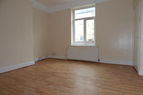 2 bedroom terraced house to rent, 23 Stonefield Street