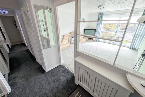 2 bedroom flat for sale, Ivanhoe Road, Cumbernauld G67