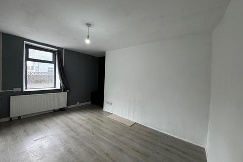 undefined, Yew Street, Troedyrhiw, Merthyr Tydfil