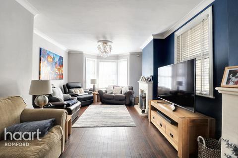 78 Princes Road, Romford, RM1 2SP