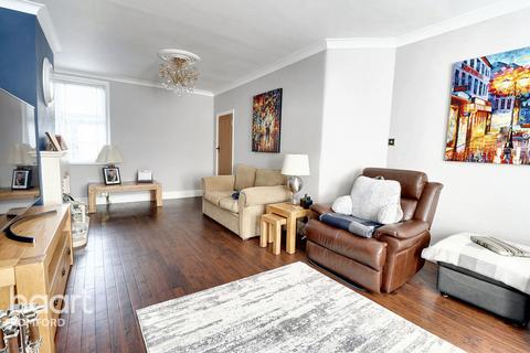 78 Princes Road, Romford, RM1 2SP