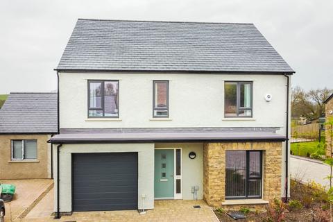 4 bedroom detached house to rent, 60 Oakfield Park Kirkby Lonsdale