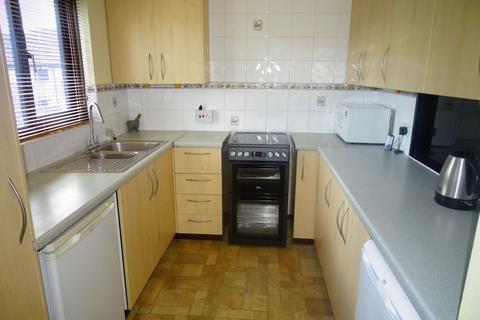 15 Tanglewood Way, Feltham, TW13 7HB