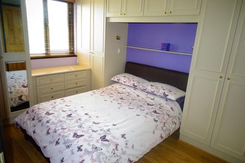 15 Tanglewood Way, Feltham, TW13 7HB