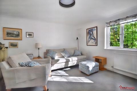 2 bedroom apartment for sale, Cedar Lodge, Mount Ephraim, Tunbridge Wells, Kent