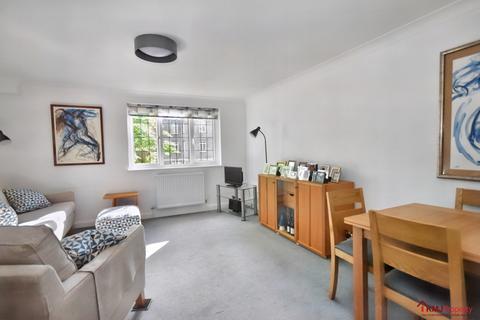 2 bedroom apartment for sale, Cedar Lodge, Mount Ephraim, Tunbridge Wells, Kent