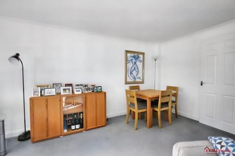 2 bedroom maisonette for sale, Cedar Lodge, Mount Ephraim, Tunbridge Wells, Kent