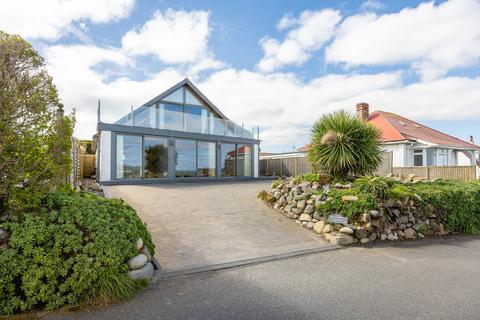 4 bedroom detached house for sale, Les Hautes Mielles, Vale, Guernsey