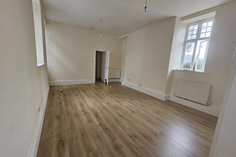 2 bedroom house to rent, Llys Y Fran Road, Llandysul, Carmarthenshire