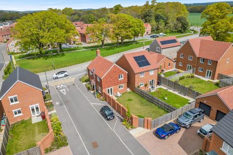 3 bedroom detached house for sale, Lock's Farm Lane, West Broyle PO19