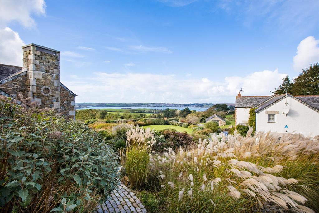 Rock, Wadebridge, Cornwall, PL27. 5 bed detached house for sale £