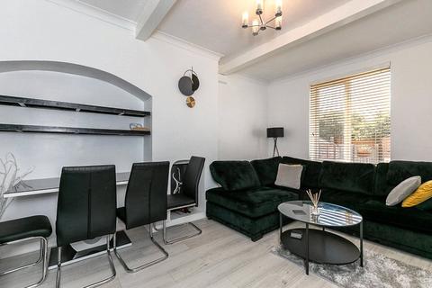 Terraced house to rent, Rangefield Road, BROMLEY, Kent, BR1