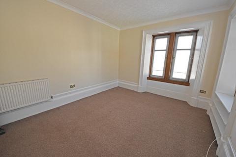 2 bedroom flat to rent, Glasgow road, Dumbarton, West Dunbartonshire, G82